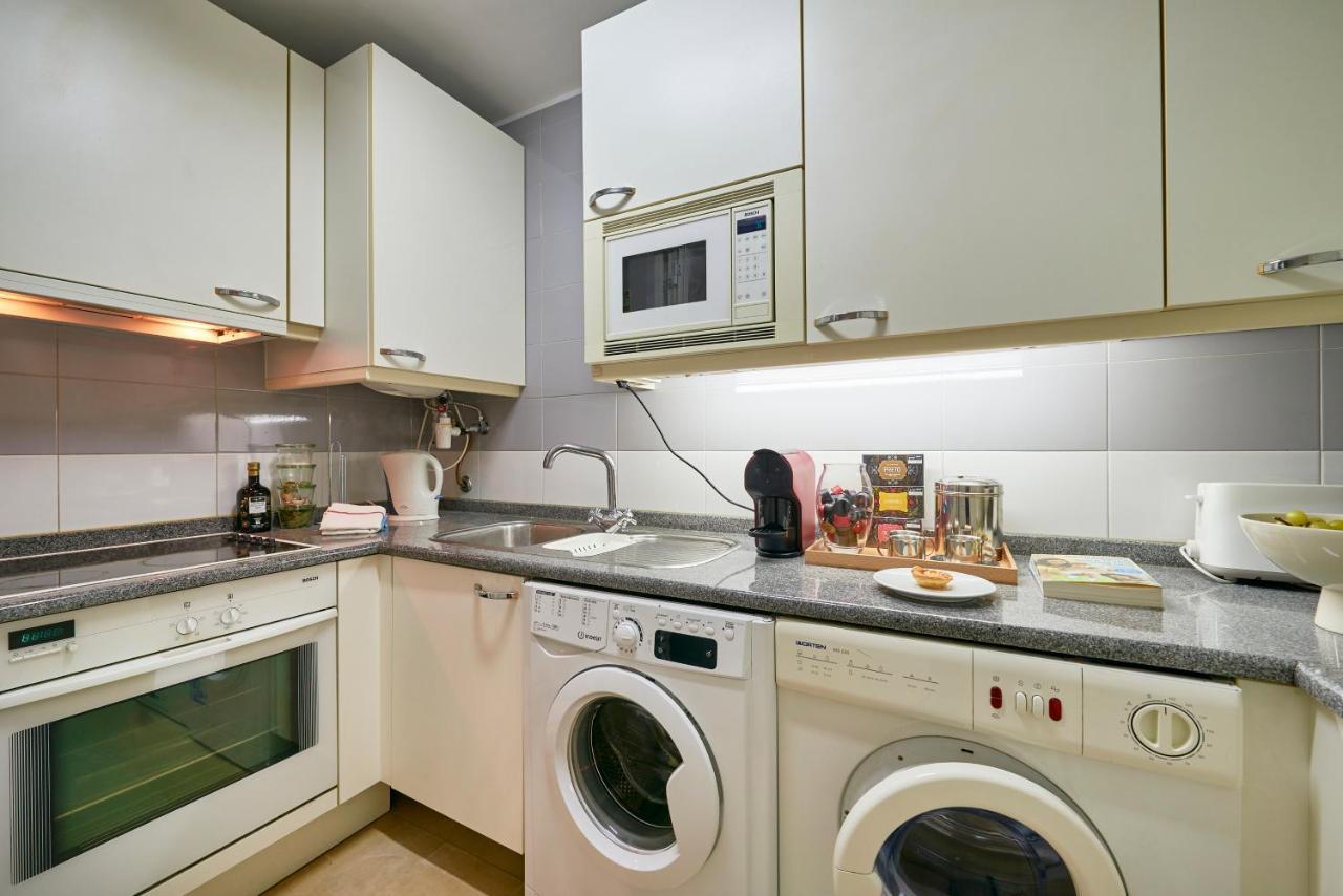 Modern Apartment With Swiming Pool & Garage - Lisboa Eksteriør billede